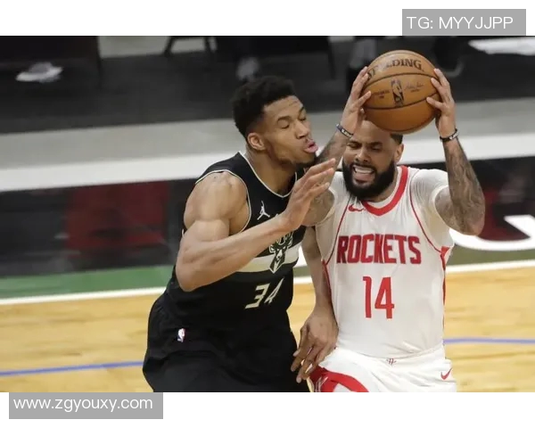 2008年火箭队与雄鹿队精彩对决全场录像回放及精彩瞬间分析