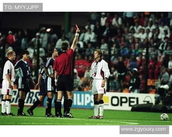 2010年世界杯经典对决荷兰与葡萄牙的激烈较量回顾 2010年世界杯经典对决荷兰与葡萄牙的激烈较量回顾